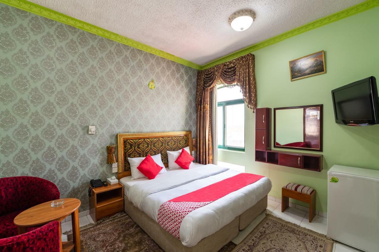 Oyo 191 Golden Sea Hotel Дубай Экстерьер фото