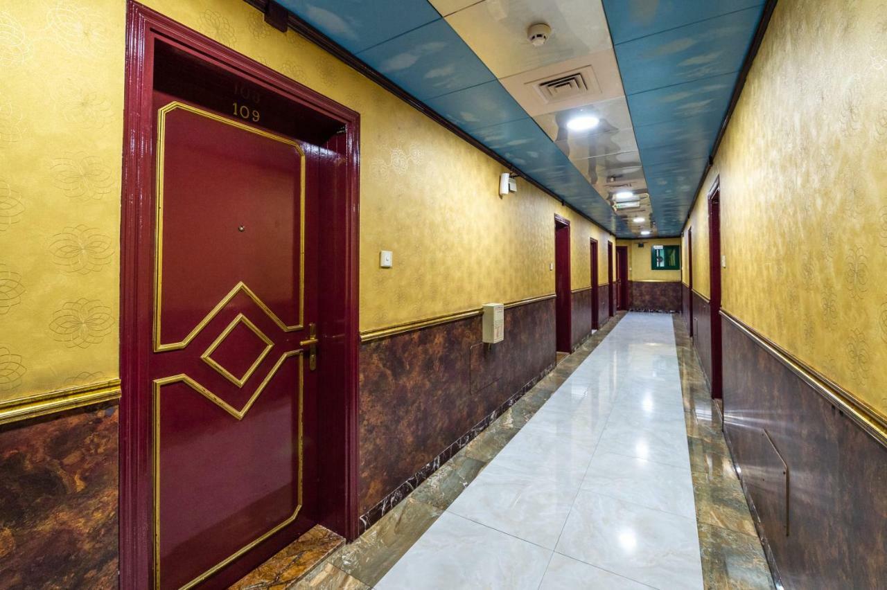 Oyo 191 Golden Sea Hotel Дубай Экстерьер фото