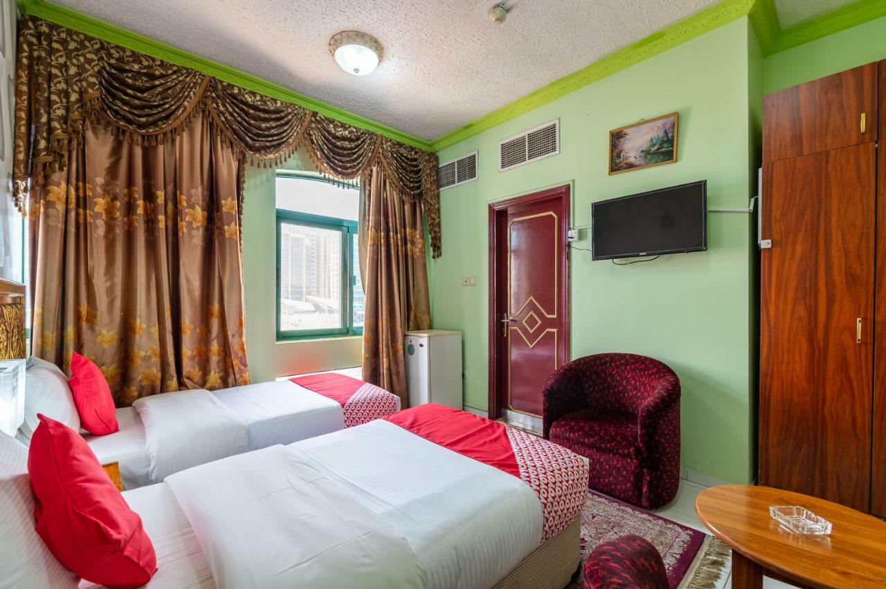 Oyo 191 Golden Sea Hotel Дубай Экстерьер фото