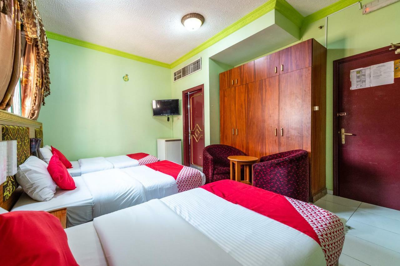 Oyo 191 Golden Sea Hotel Дубай Экстерьер фото